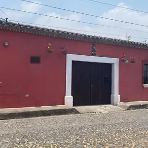 Casa De Leon 3*, Antigua Guatemala